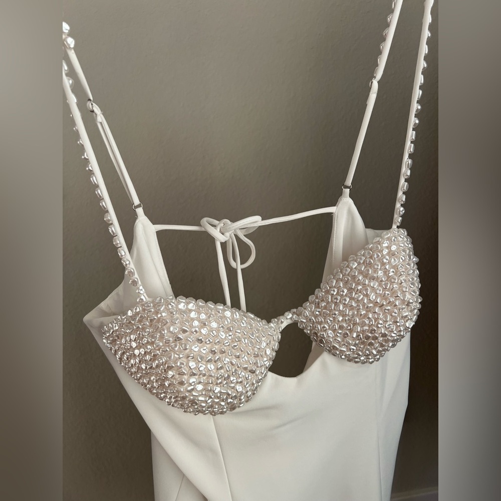 NWT Gianni Bini Chloe A-Line Cut-Out Sequin Crepe Dress - Picture 10 of 10